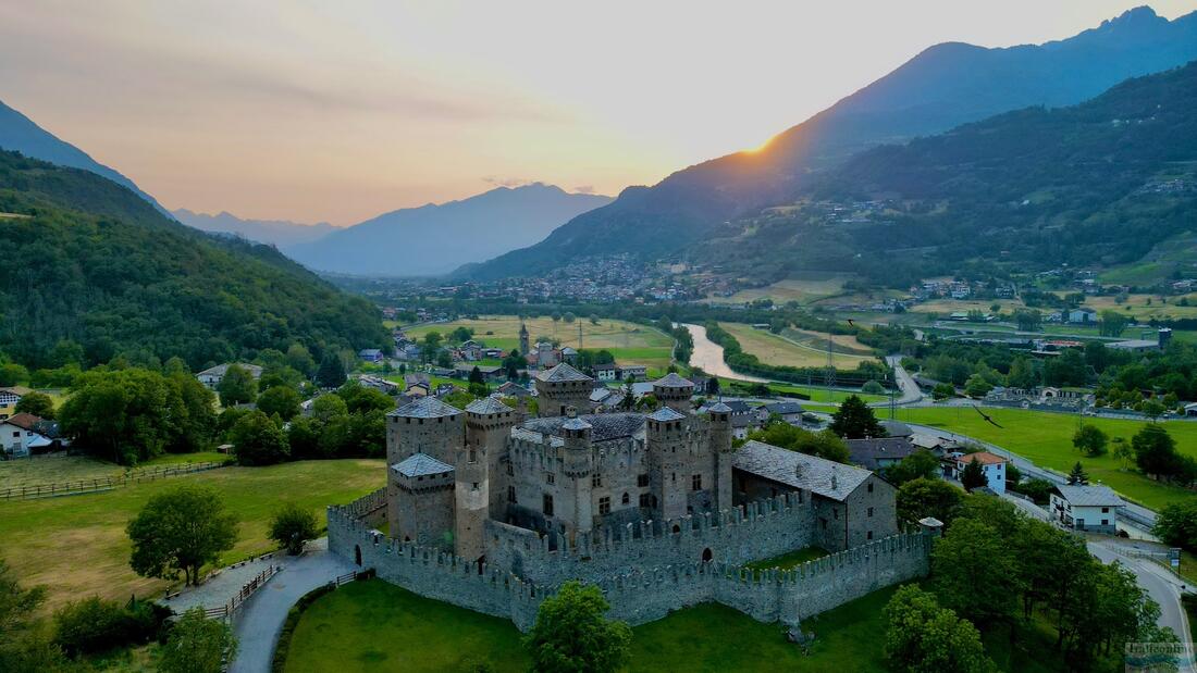 Hrad Fénis - Castello di Fénis