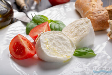 Mozzarella di bufala: honnan lehet tudni, hogy igazán jó?