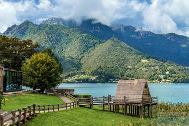 Palafitti a Lago di Ledron