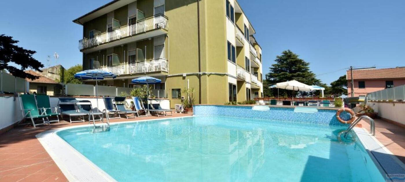 Hotel Diano Marina