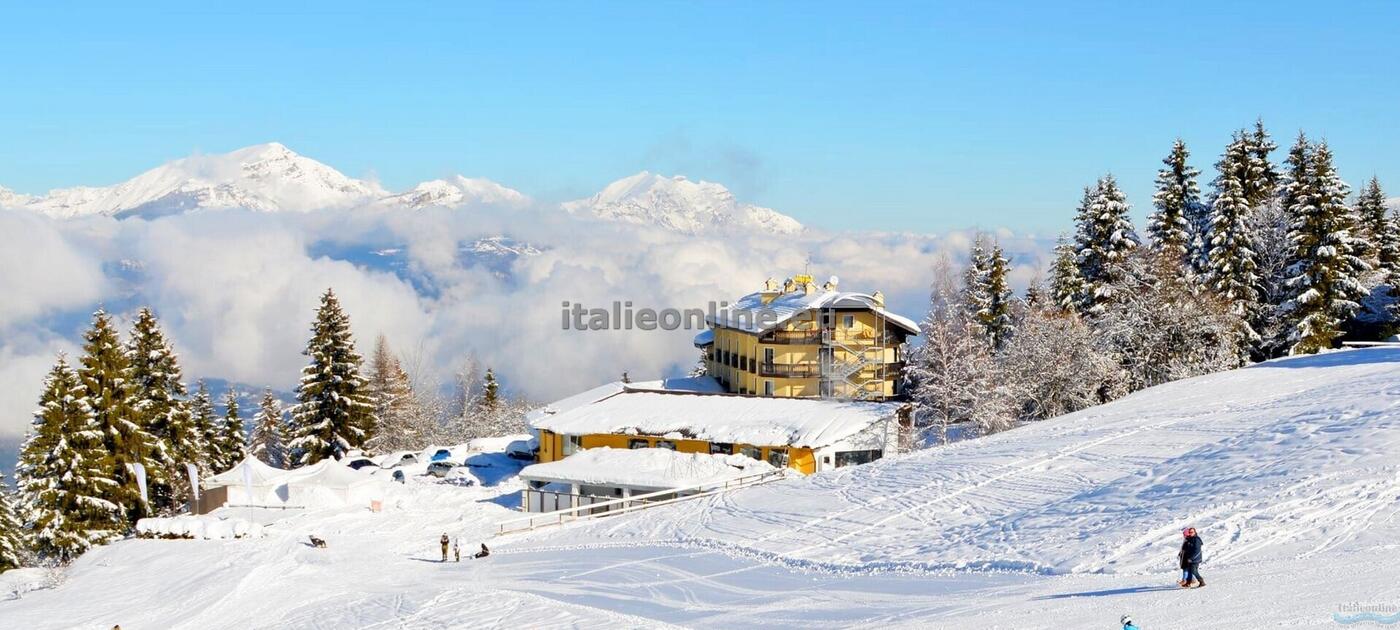 Hotel Dolomiti SKI