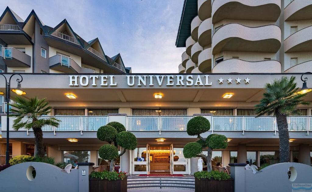 Hotel Universal