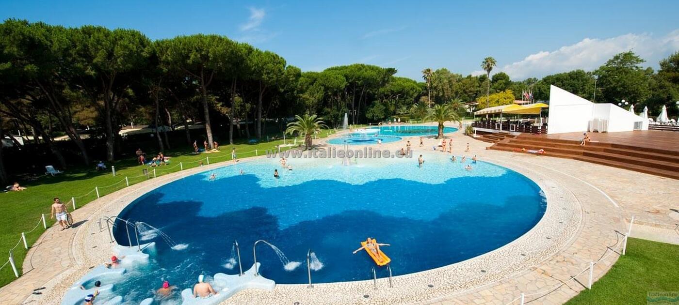 Villaggio Camping Baia Domizia