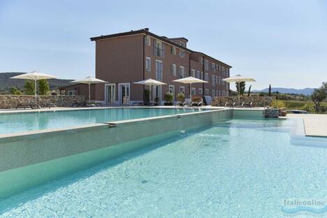 Riva Toscana Golf Resort & SPA