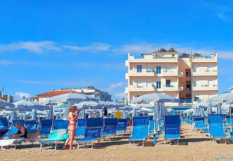 Hotel Amare Beach