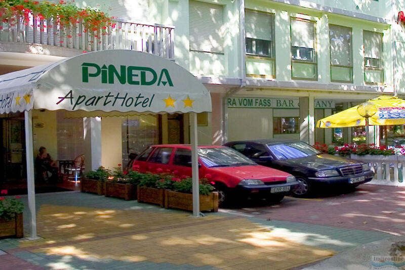 Pineda Aparthotel